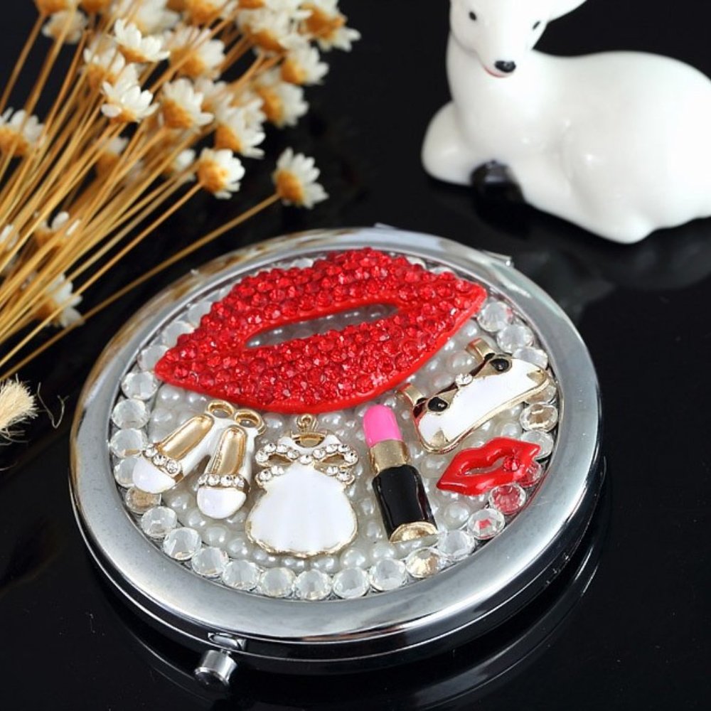 💝Host Pick💝 NEW Rhinestone Sexy Lip Mini Pocket Compact Mirror